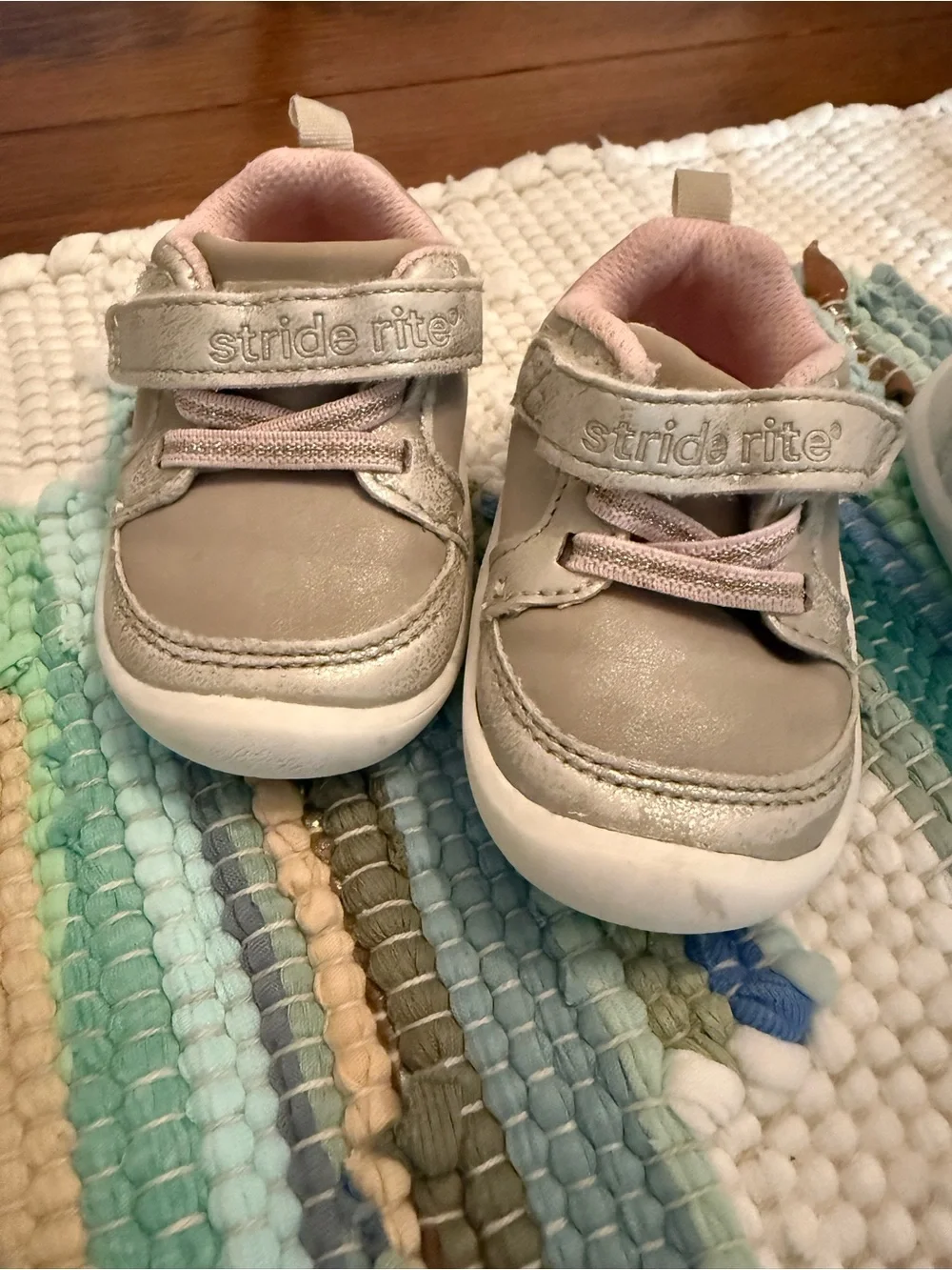 Stride Rite Silver and Pink Toddler Hook-and-Loop Sneakers